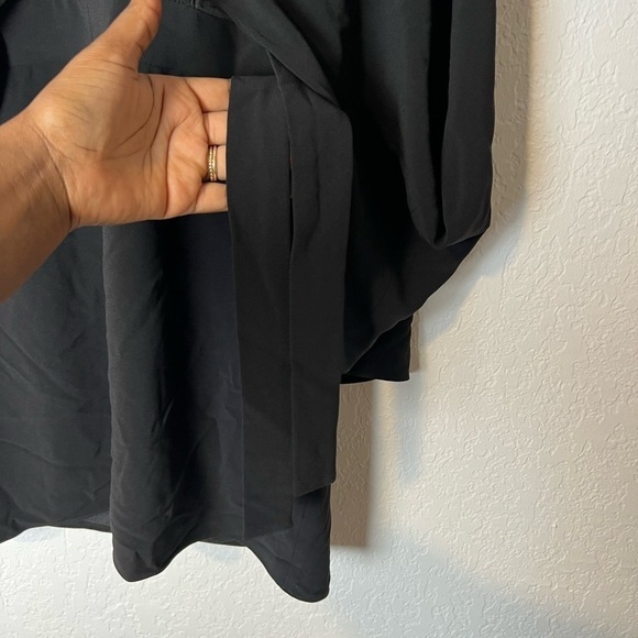 HALSTON Cape-effect draped crepe mini dress - Picture 4 of 10